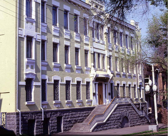 Image - The Dnipropetrovsk Art Museum.